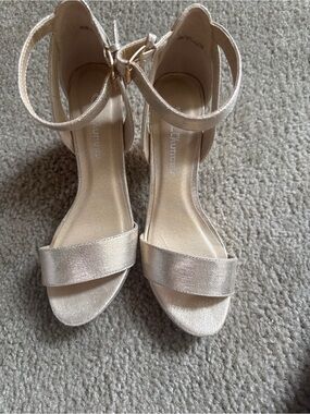CL by Laundry Metallic Ankle Strap Heeled Sandals